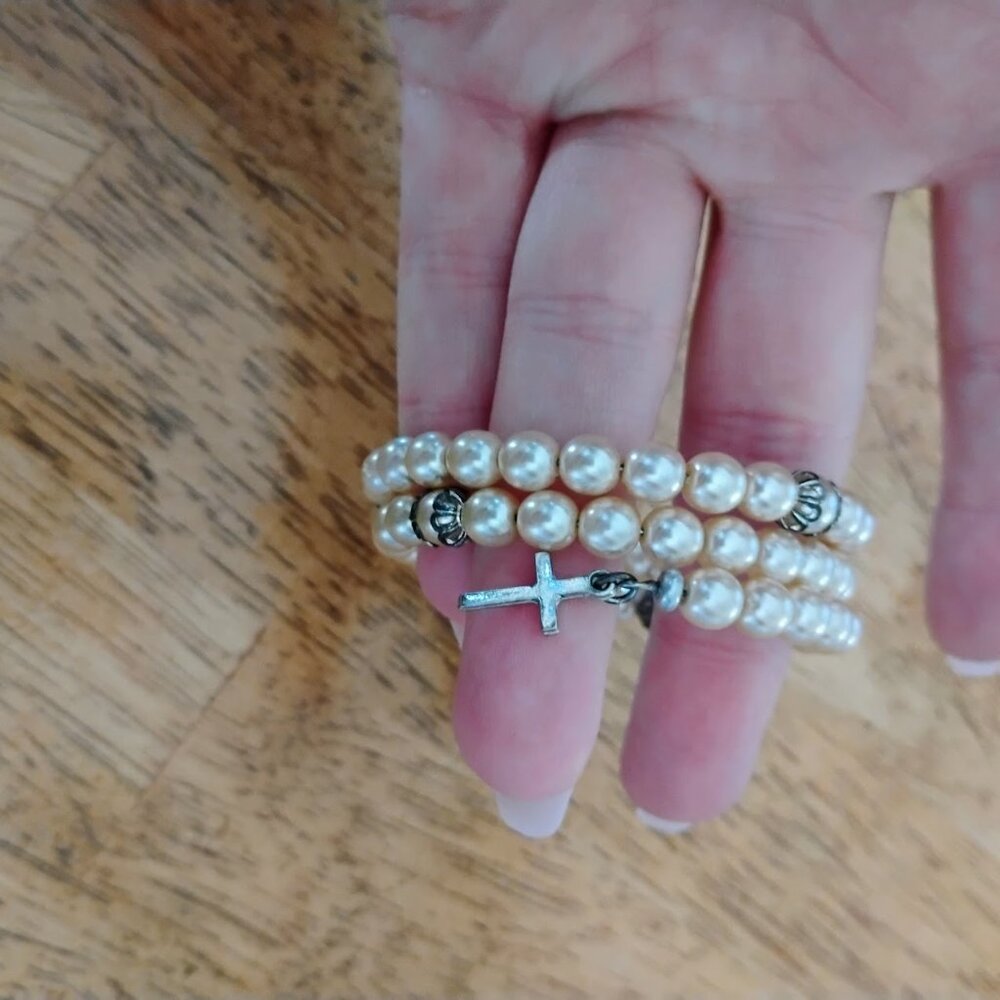 Beaded religious bracelet